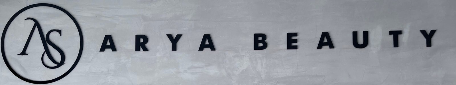Arya Beauty